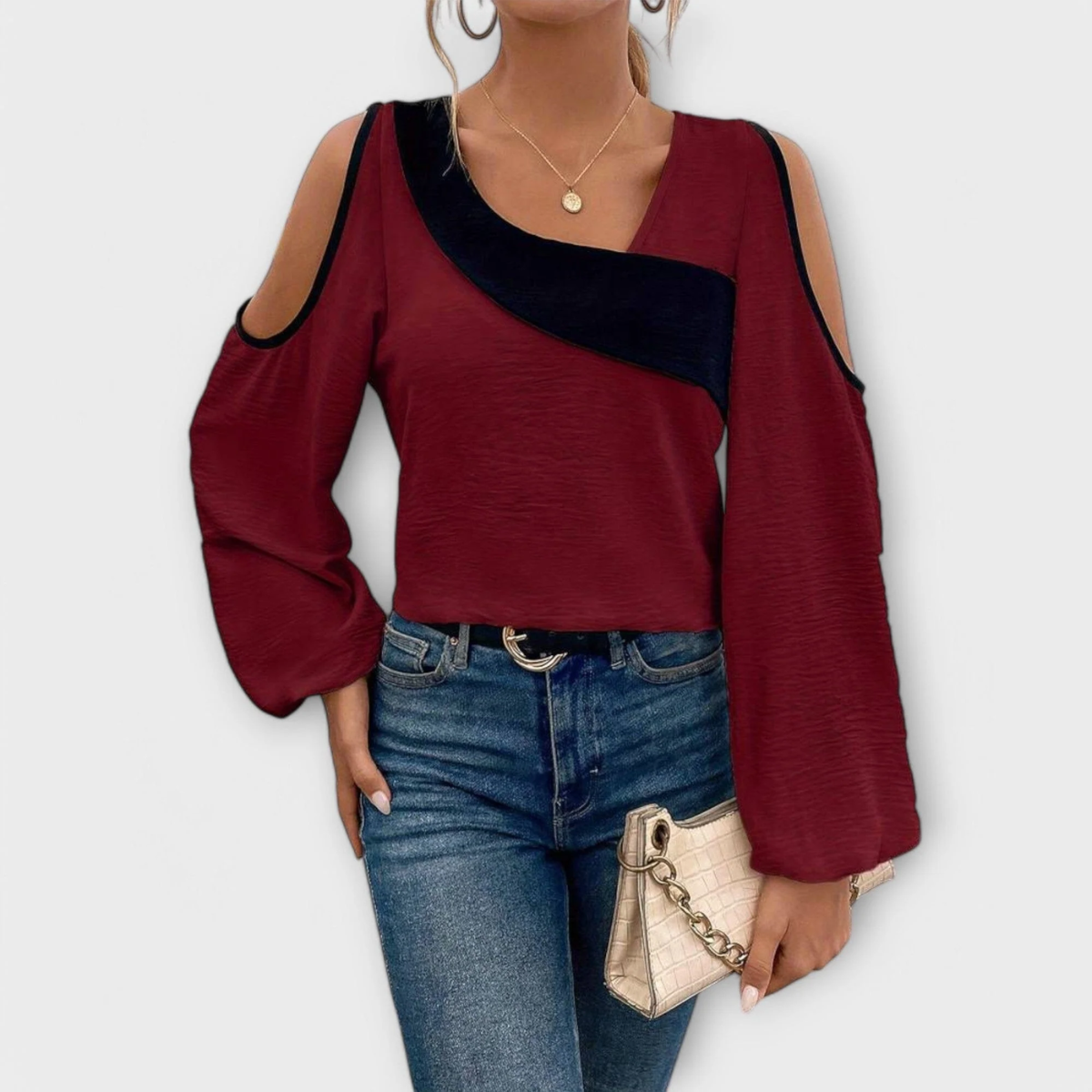 Blusa Moderna con Estampado de Leopardo