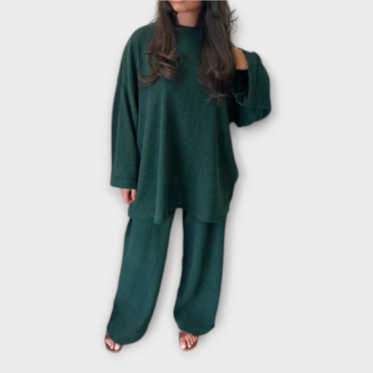 Ingrid – Conjunto Plus Size de Estilo Acanalado
