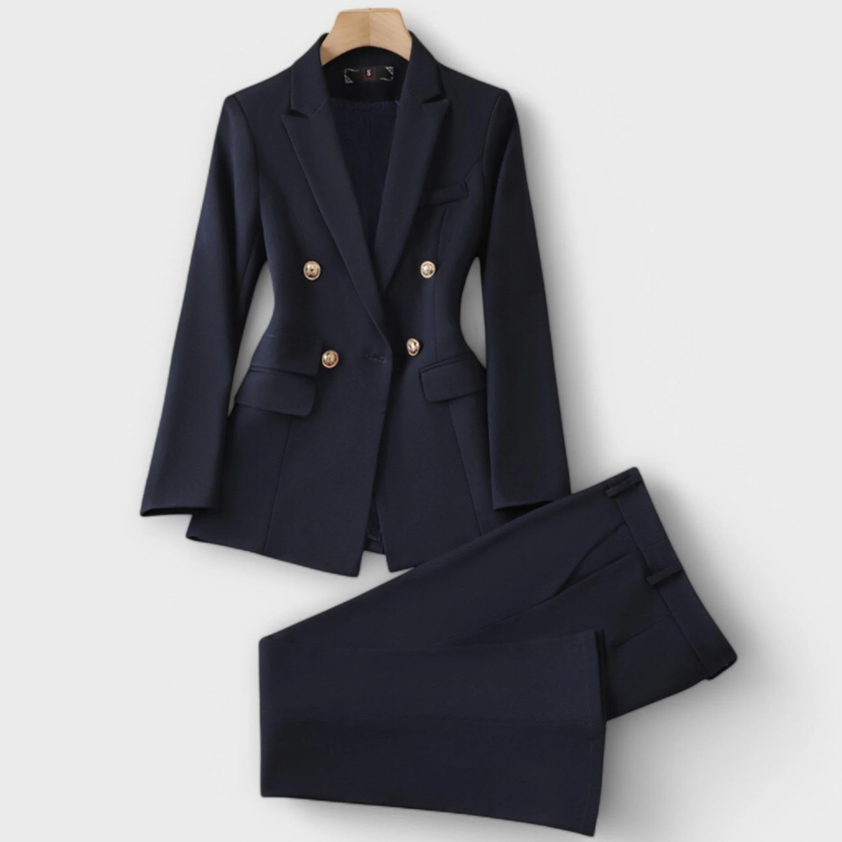Emma – Conjunto de Chaqueta y Pantalones