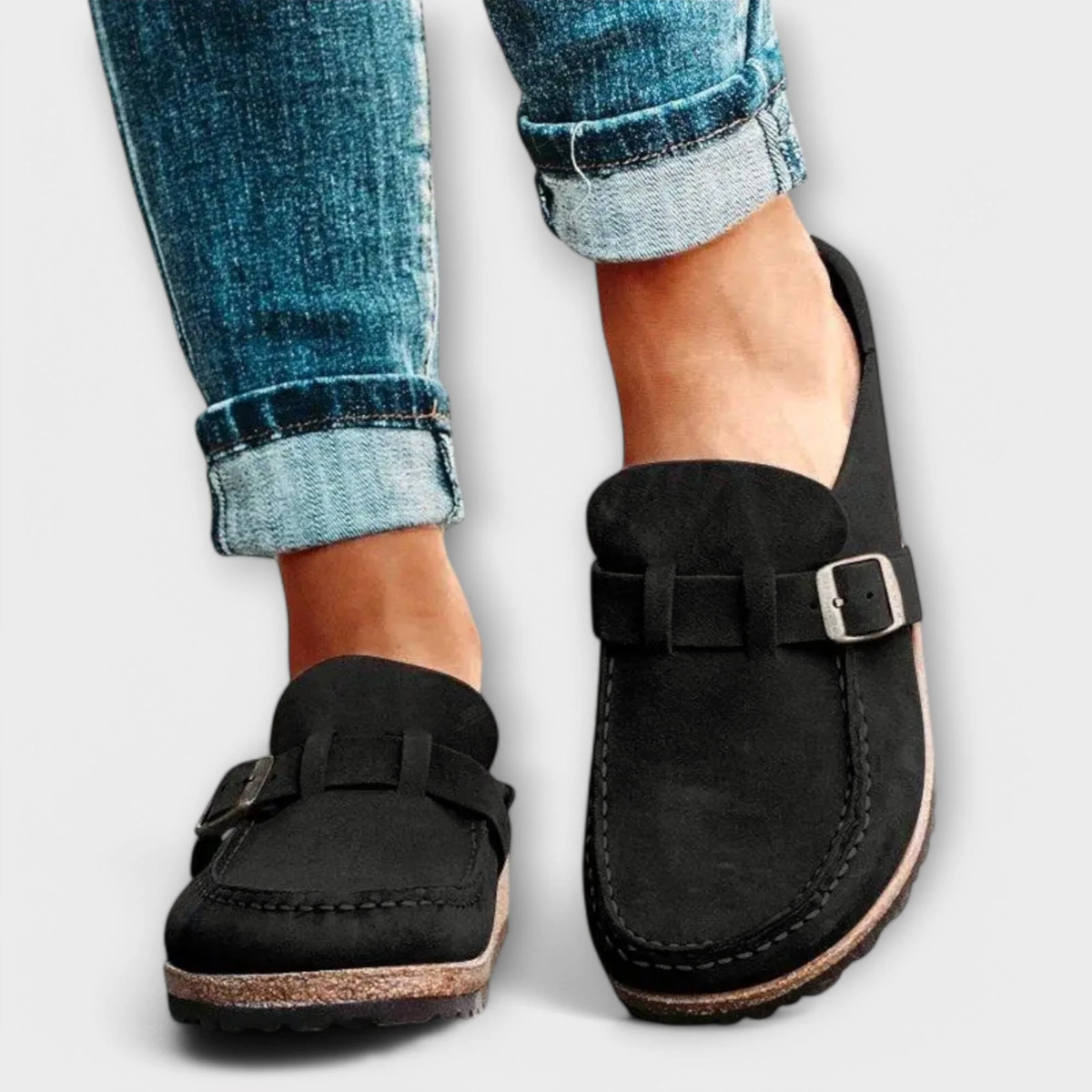 Mocasines para mujer con hebilla decorativa